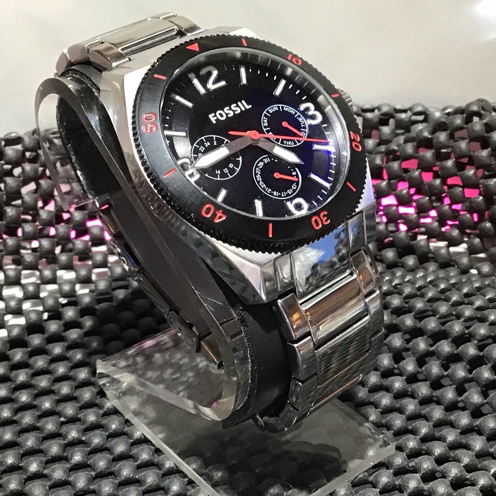 Fossil Multifunction - image 3